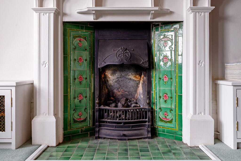 Additional property image - King Henrys Road, Lewes, BN7
