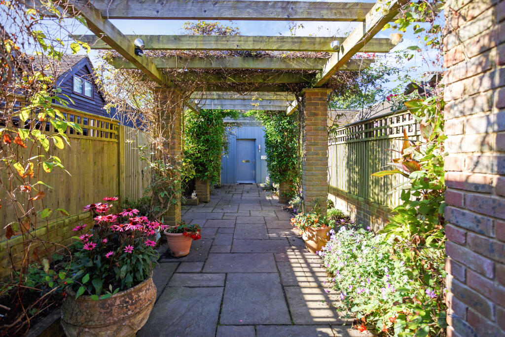 Main image of property: Lewes Road, Scaynes Hill, RH17
