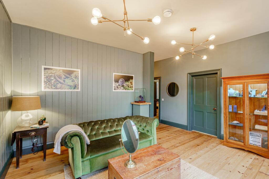 Additional property image - 38 Henry Street, Langholm, DG13