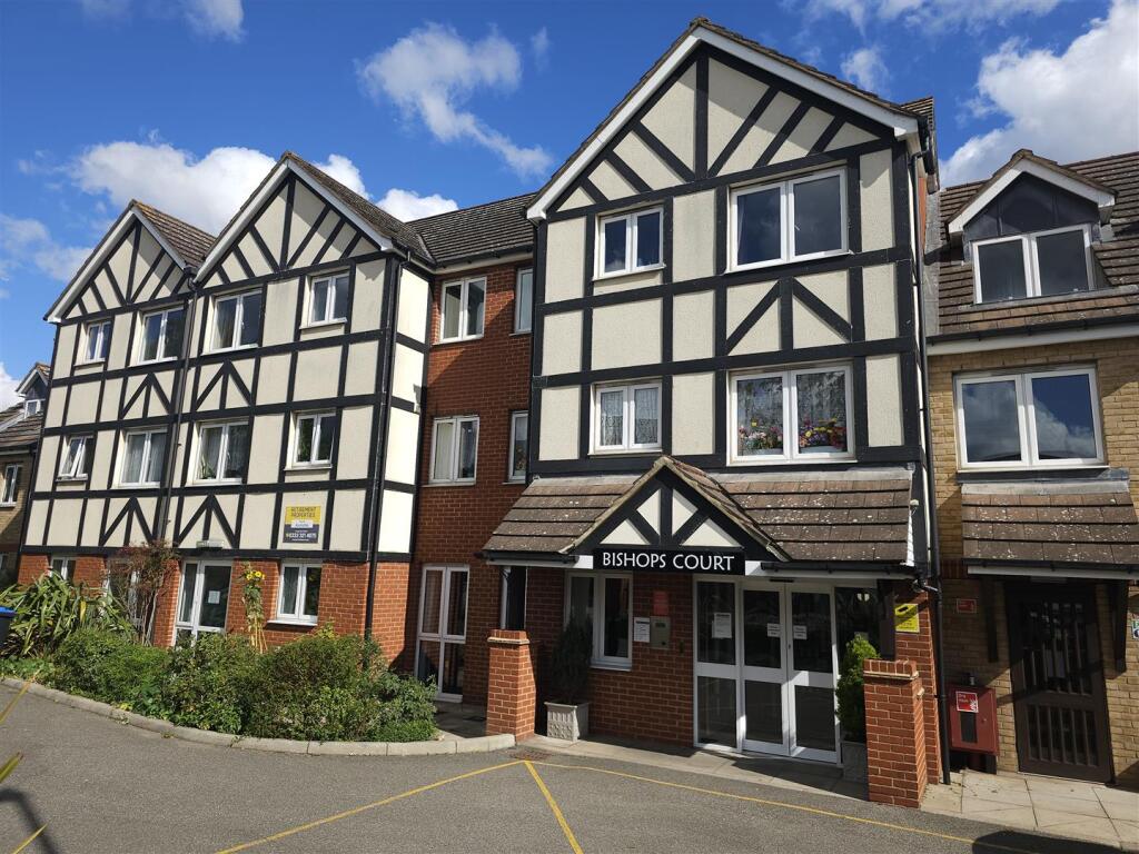 Main image of property: 152 Watford Road, Wembley