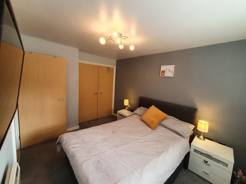 1 bedroom flat for sale in Vancouver Road, Broxbourne, EN10