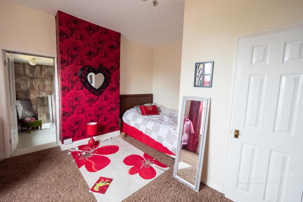 6 bedroom detached house for sale in West Meadows Road, Cleadon