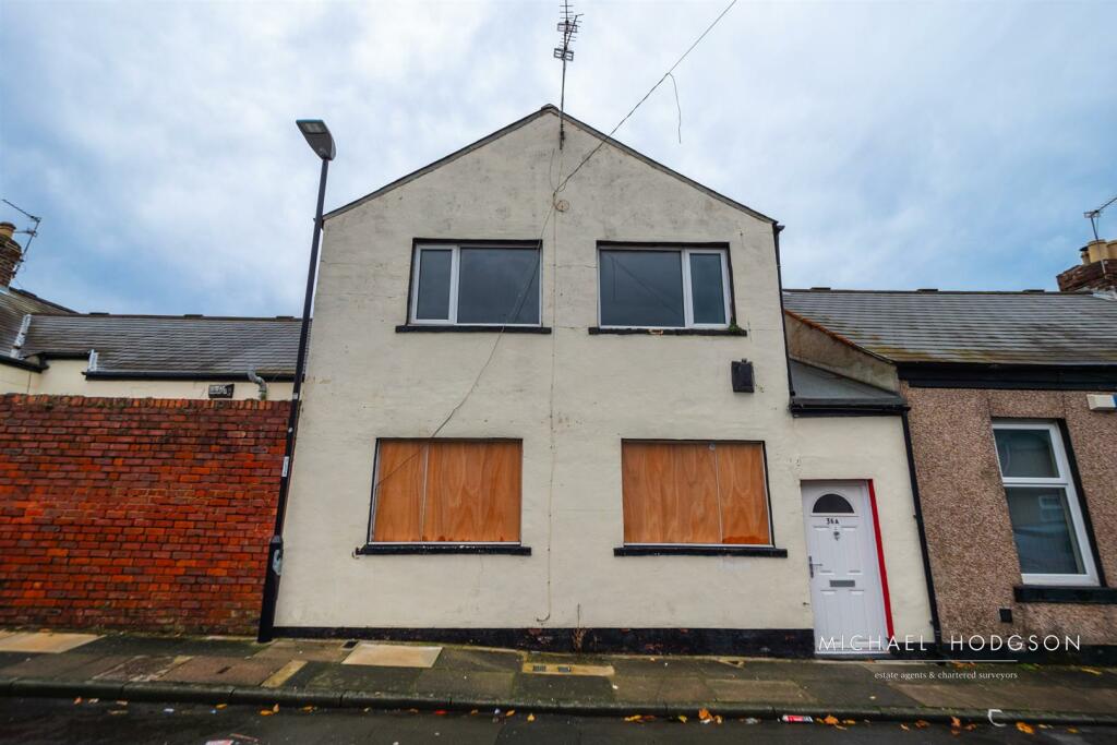 2 bedroom house for sale in Rainton Street, Millfield, Sunderland, SR4