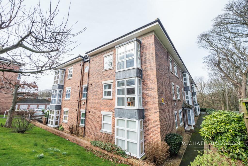 2 bedroom apartment for sale in Beecholm Court, Ashbrooke, Sunderland, SR2