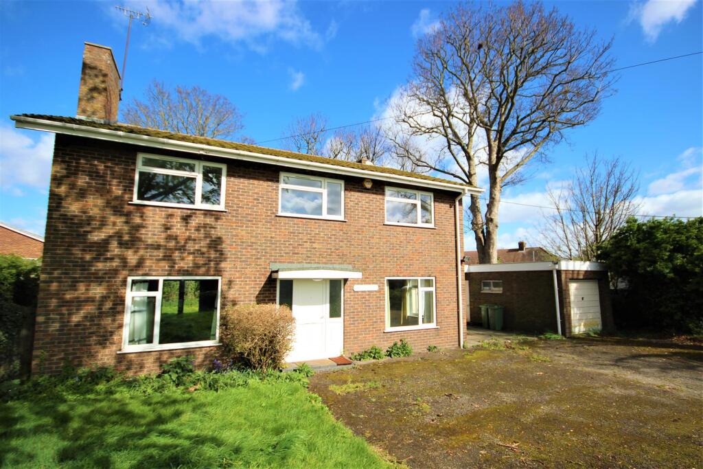 Main image of property: Vicarage Road, Milton Regis. Sittingbourne, ME10 2BL2