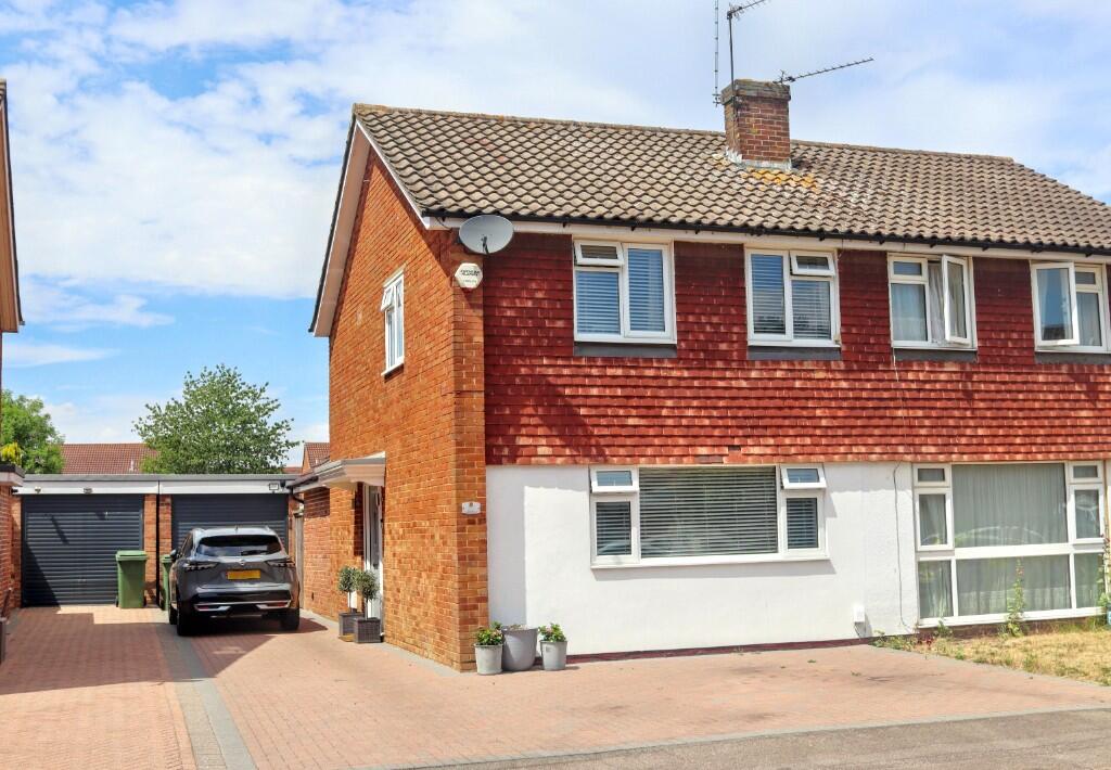 Main image of property: Milton Road, Walton-On-Thames, Surrey, KT12