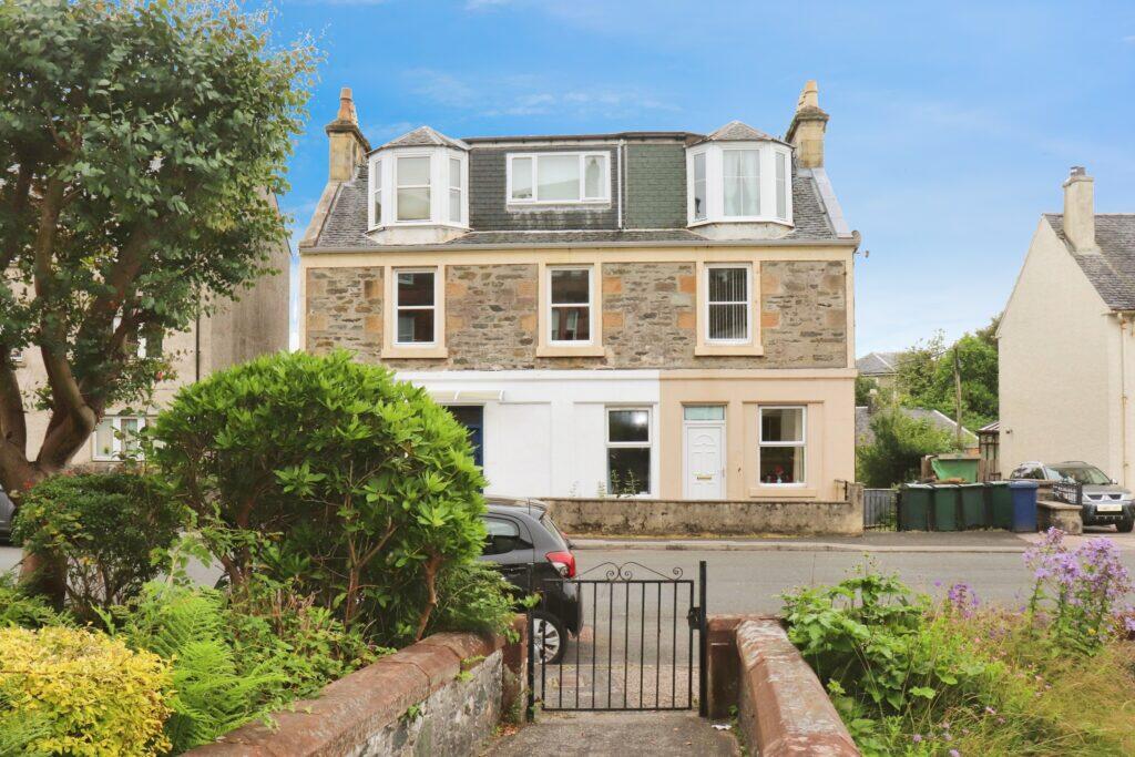 Main image of property: Flat 2/1, 70 Ardbeg Road, Rothesay