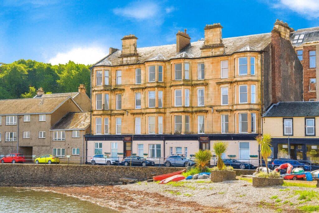 Main image of property: 25 Marine Road, Port Bannatyne