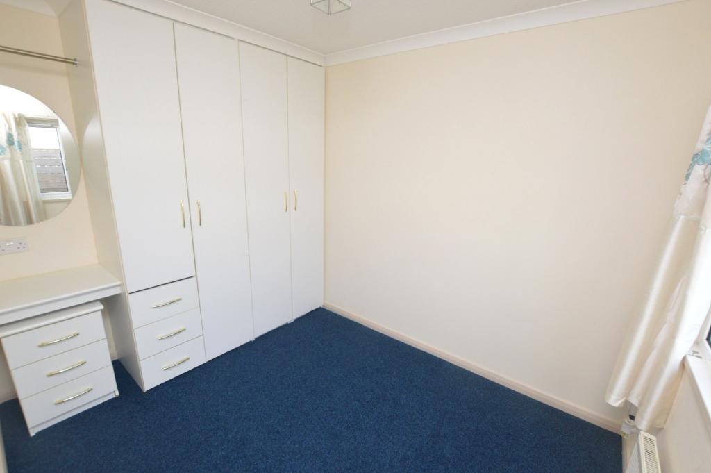 1 bedroom detached house for sale in The Ramparts, Stamford Lane