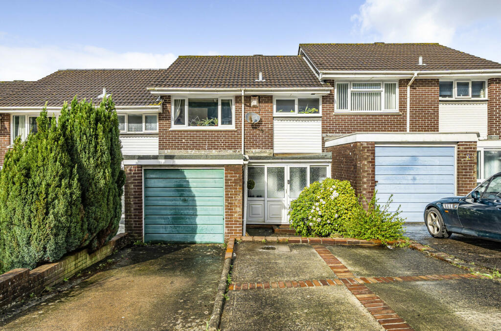 3 bedroom terraced house for sale in Holmwood Avenue, Plymouth, Devon, PL9