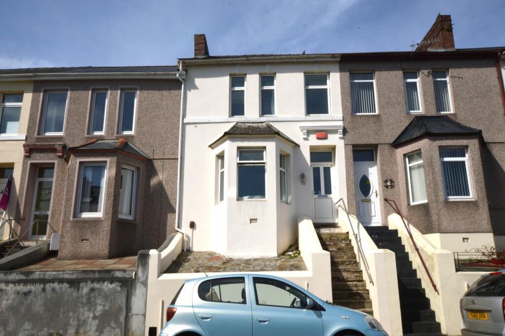 4 bedroom terraced house for sale in Chudleigh Road, Plymouth, Devon, PL4