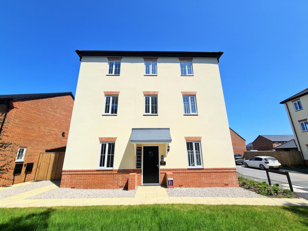 2 bedroom apartment for rent in Beaminster Avenue, Preston, PR4