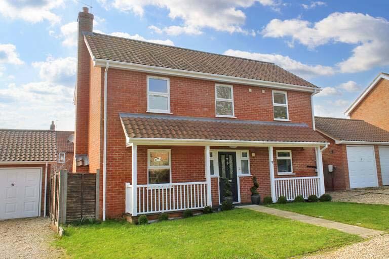 3 bedroom detached house for sale in Newman Drive, Fakenham, Norfolk, NR21