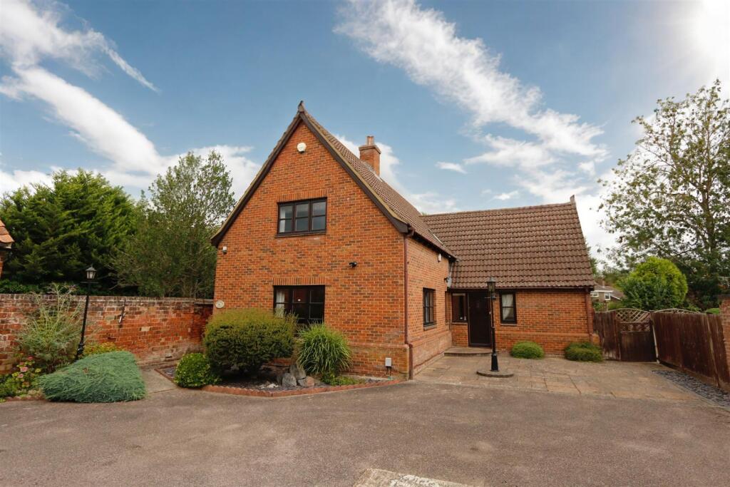 Main image of property: North Bridge Street, Shefford