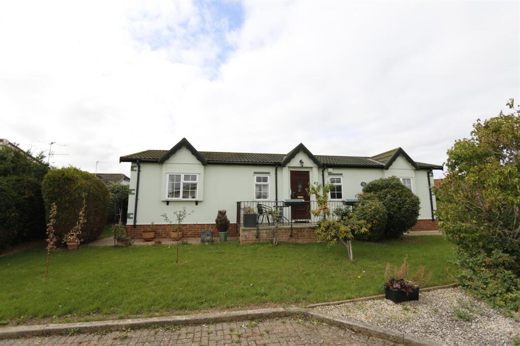 Main image of property: New Road, Clifton