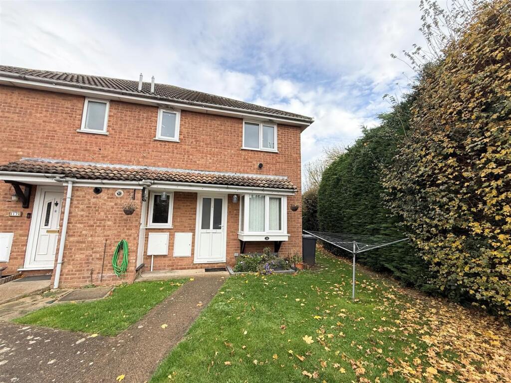 Main image of property: Heron Close, Biggleswade, Bedfordshire