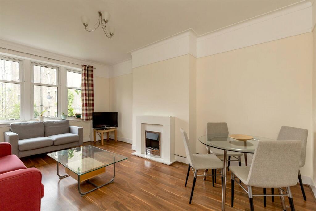 2 bedroom flat for sale in Comely Bank Road, Comely Bank, Edinburgh, EH4