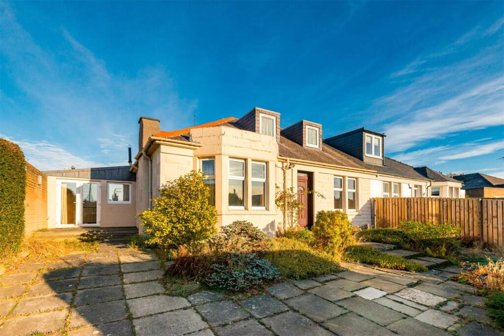 Main image of property: Strachan Gardens, Blackhall, Edinburgh, EH4