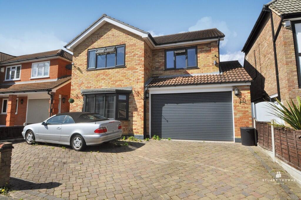Main image of property: Martingale, Benfleet