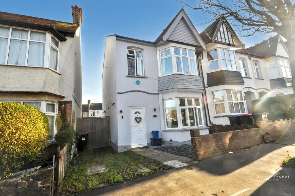 Main image of property: Hildaville Drive, Westcliff-on-Sea