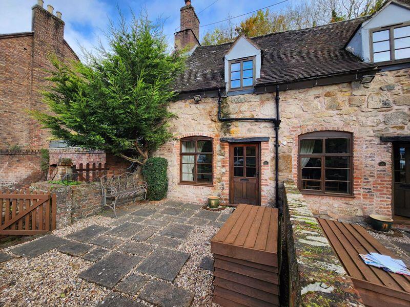 Main image of property: 29 The Wharfage