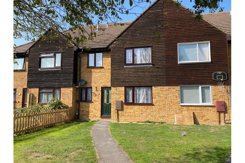 2 bedroom terraced house for rent in Midsummer Meadow, Shoeburyness