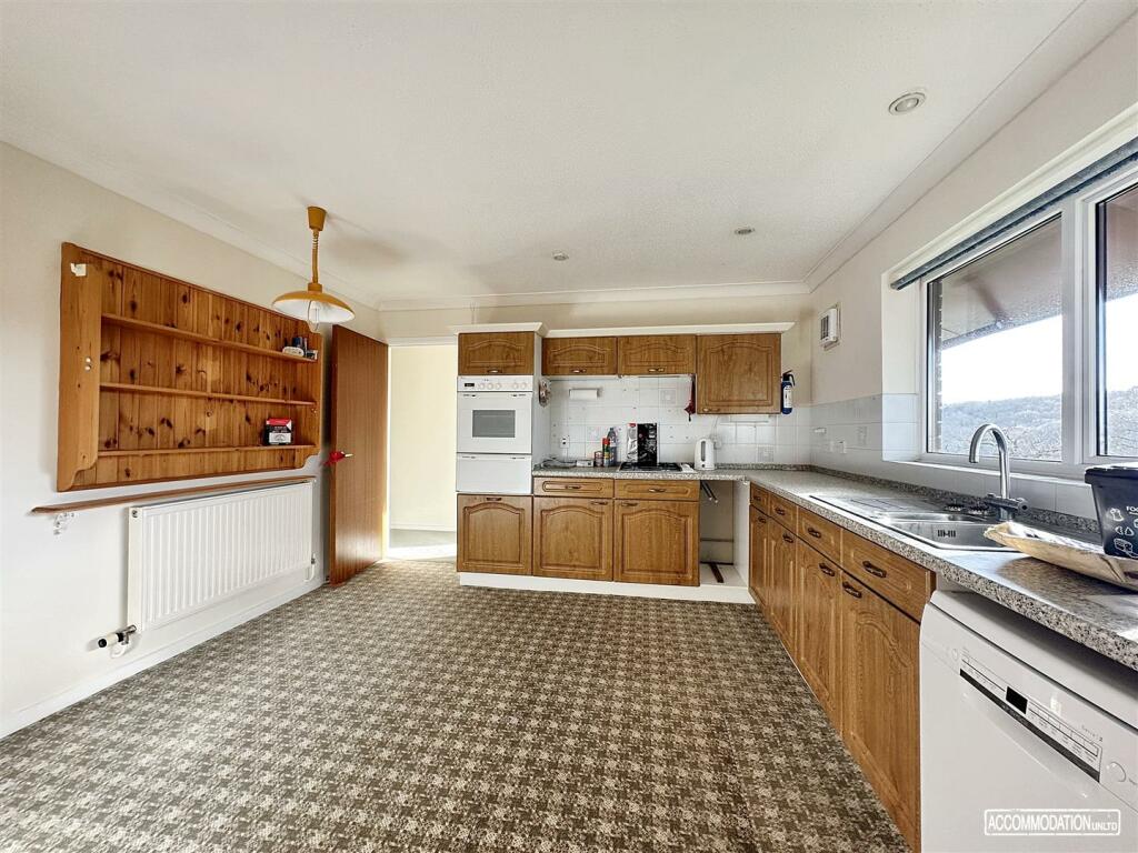 Additional property image - Knoll Hill, Sneyd Park, Bristol