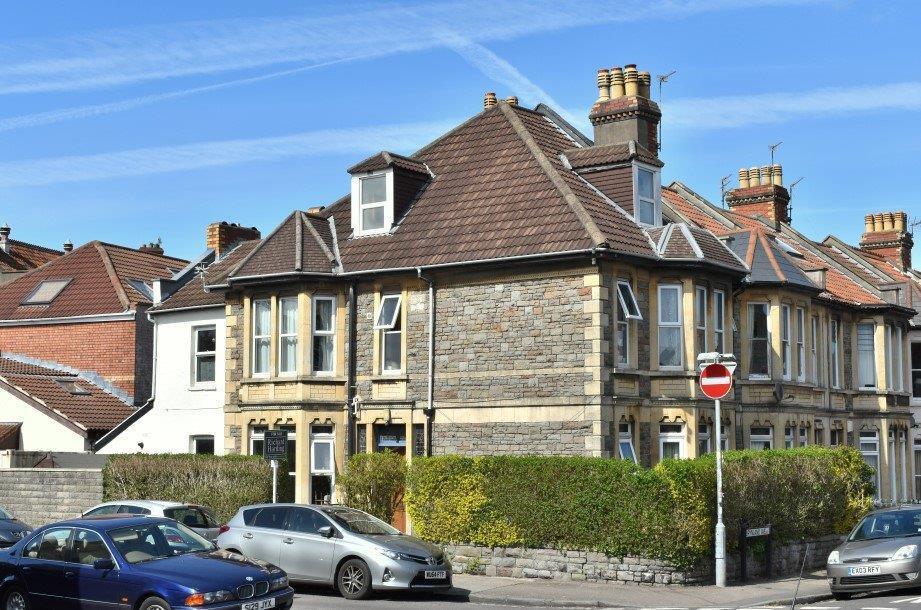 Additional property image - Dongola Avenue