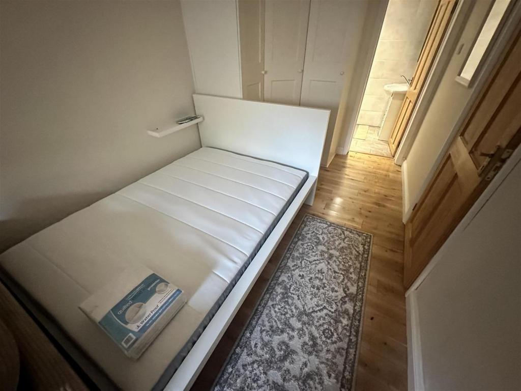 Additional property image - Old Vicarage Place - Clifton Bristol