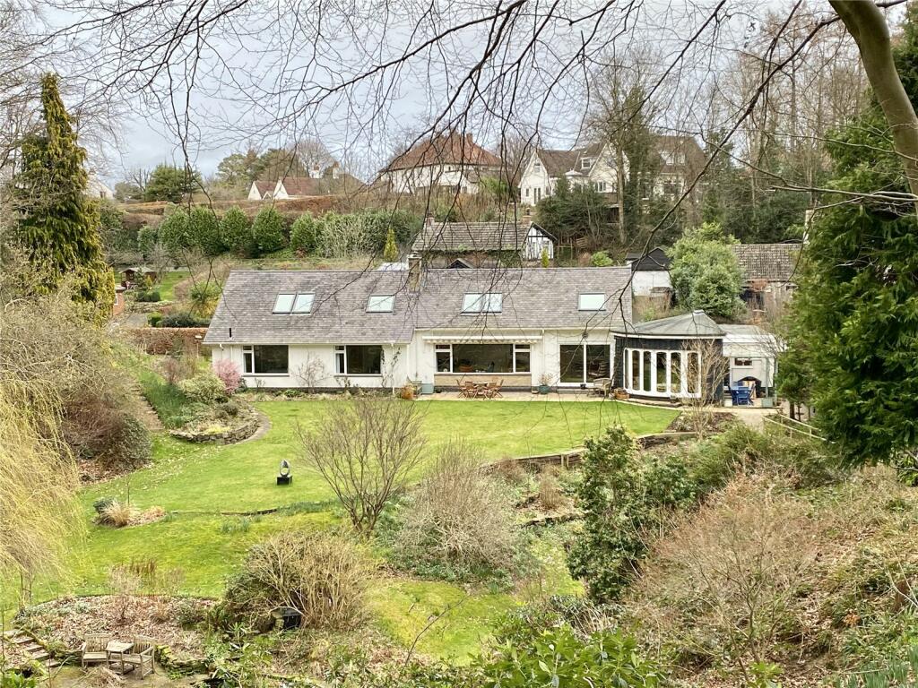 4 bedroom bungalow for sale in Crabtree Road, Stocksfield