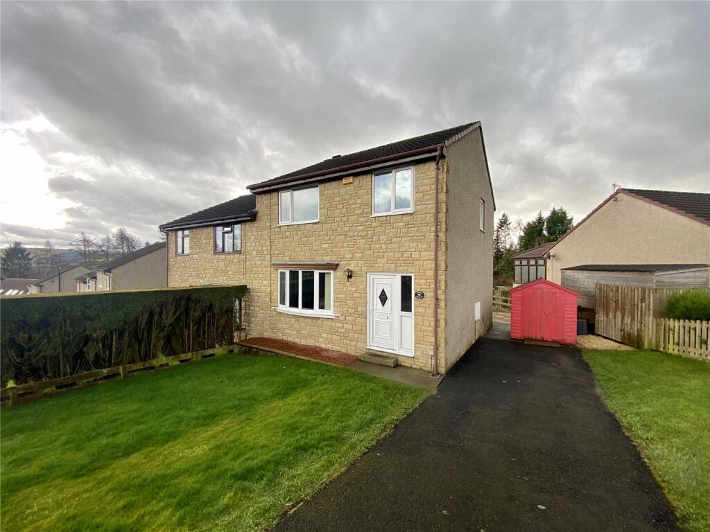 3 bedroom semidetached house for sale in Meadow Grange, Haltwhistle, Northumberland, NE49