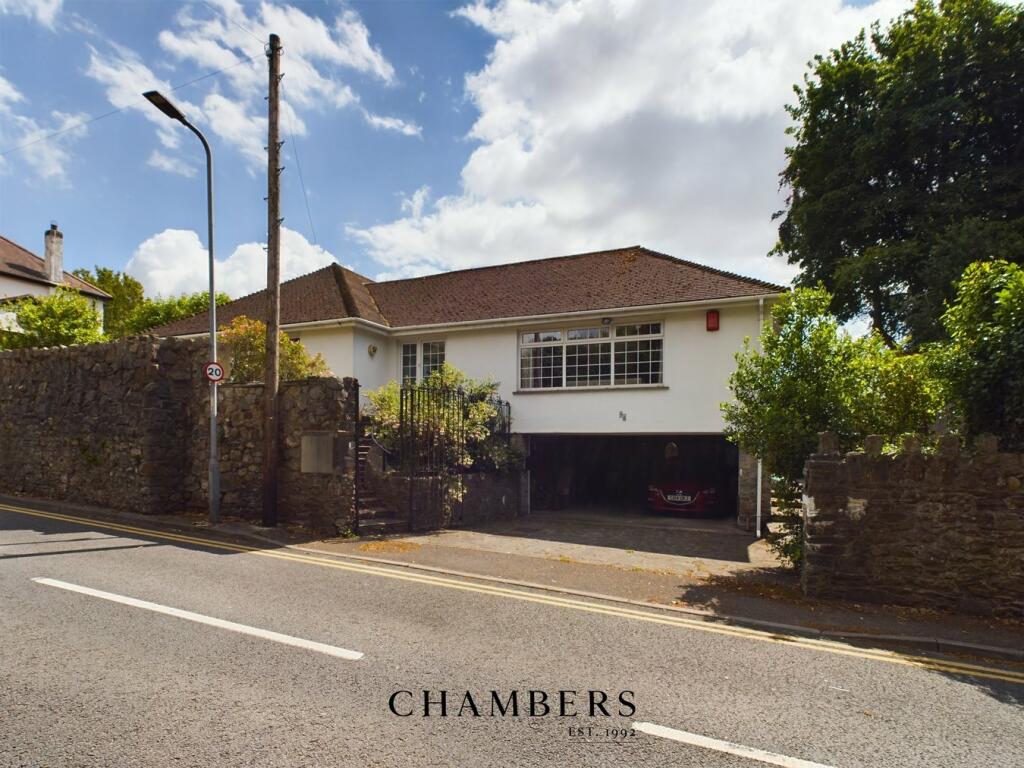 2 bedroom detached bungalow for sale in Ely Road, Llandaff, Cardiff, CF5