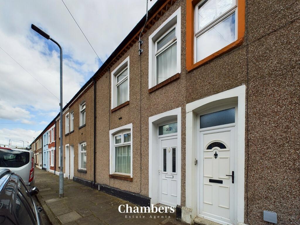 3 bedroom terraced house for sale in Rookwood Street, Grangetown