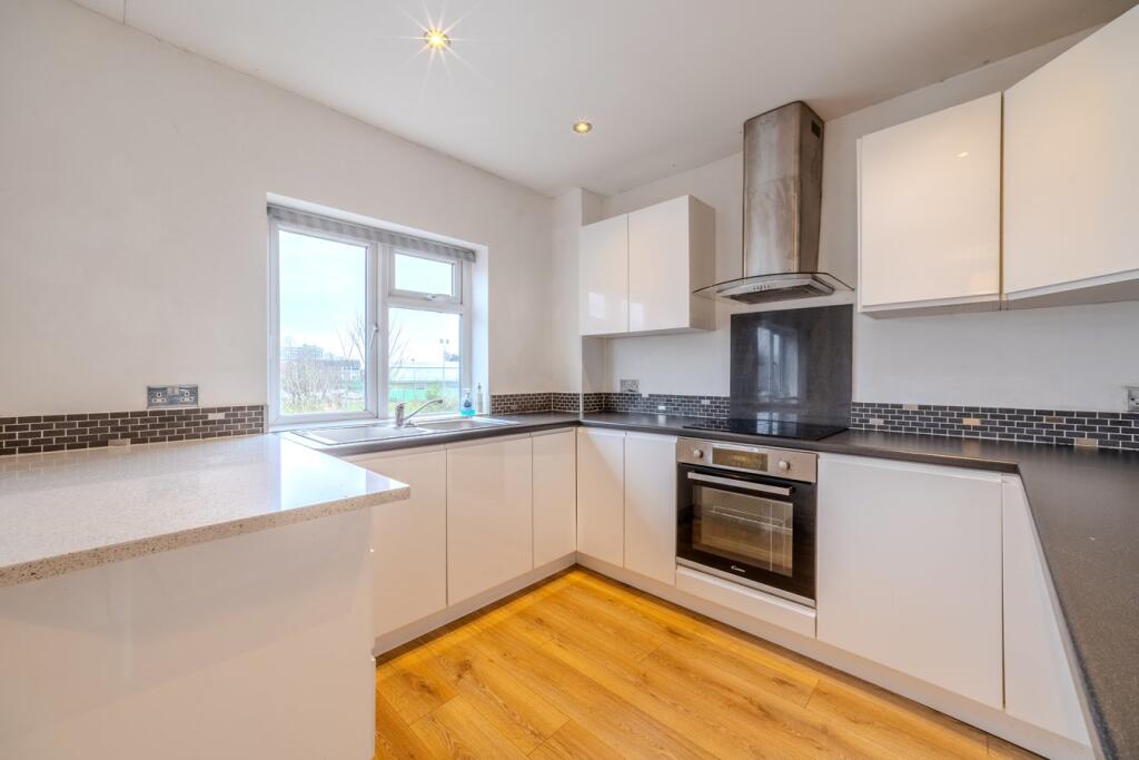 Additional property image - Glan Y Nant Road, Cardiff, CF14