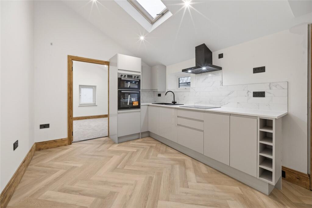 Main image of property: Mackintosh Place, Roath, Cardiff, South Glamorgan, CF24