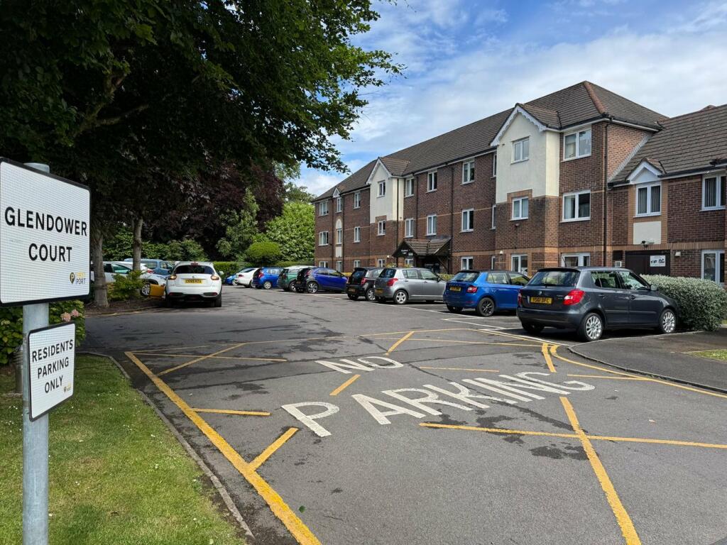 2 bedroom retirement property for sale in Velindre Road, Whitchurch