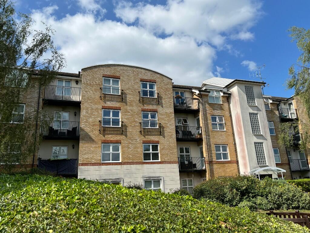 Main image of property: Russell Road, Basingstoke, Hampshire, RG21