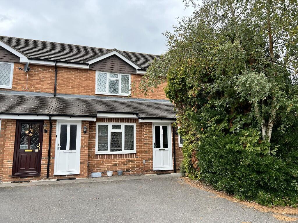 Main image of property: Hazeldene, Reading Road, Basingstoke, Hampshire, RG24