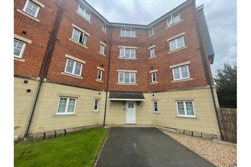 2 bedroom flat for rent in Standish Street, Bridgwater, TA6