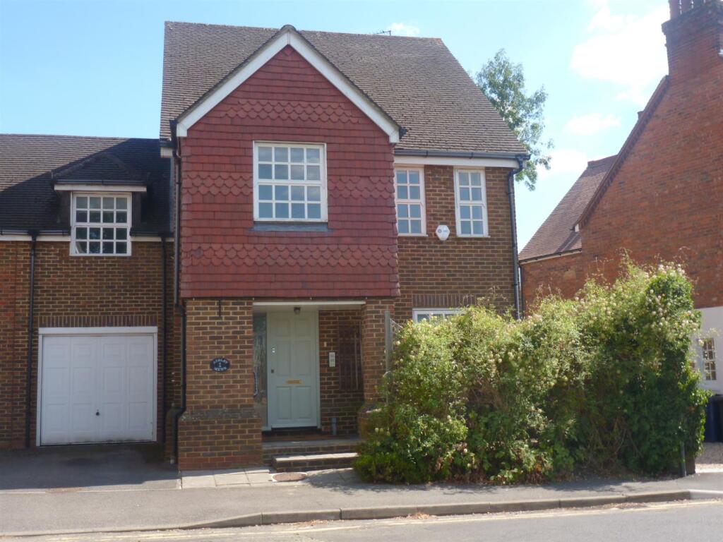 Main image of property: The Fairfield, Farnham, Surrey