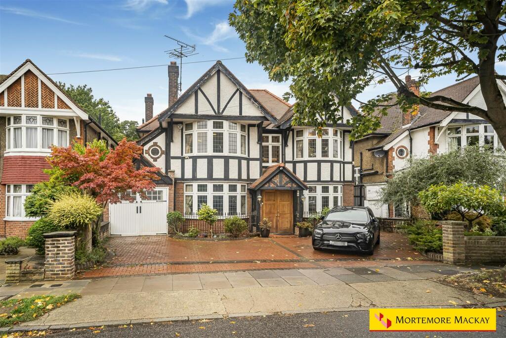 Main image of property: The Chine, London
