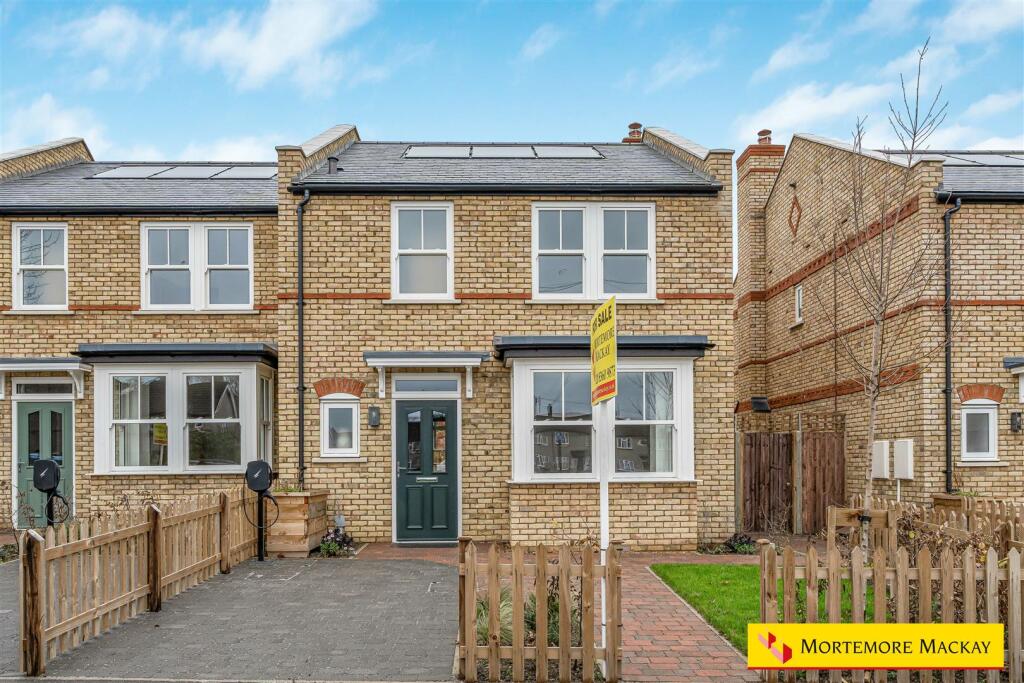 Main image of property: Carpenter Gardens