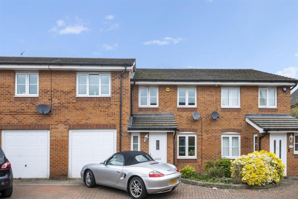 Main image of property: Nine Acres Close, Hayes