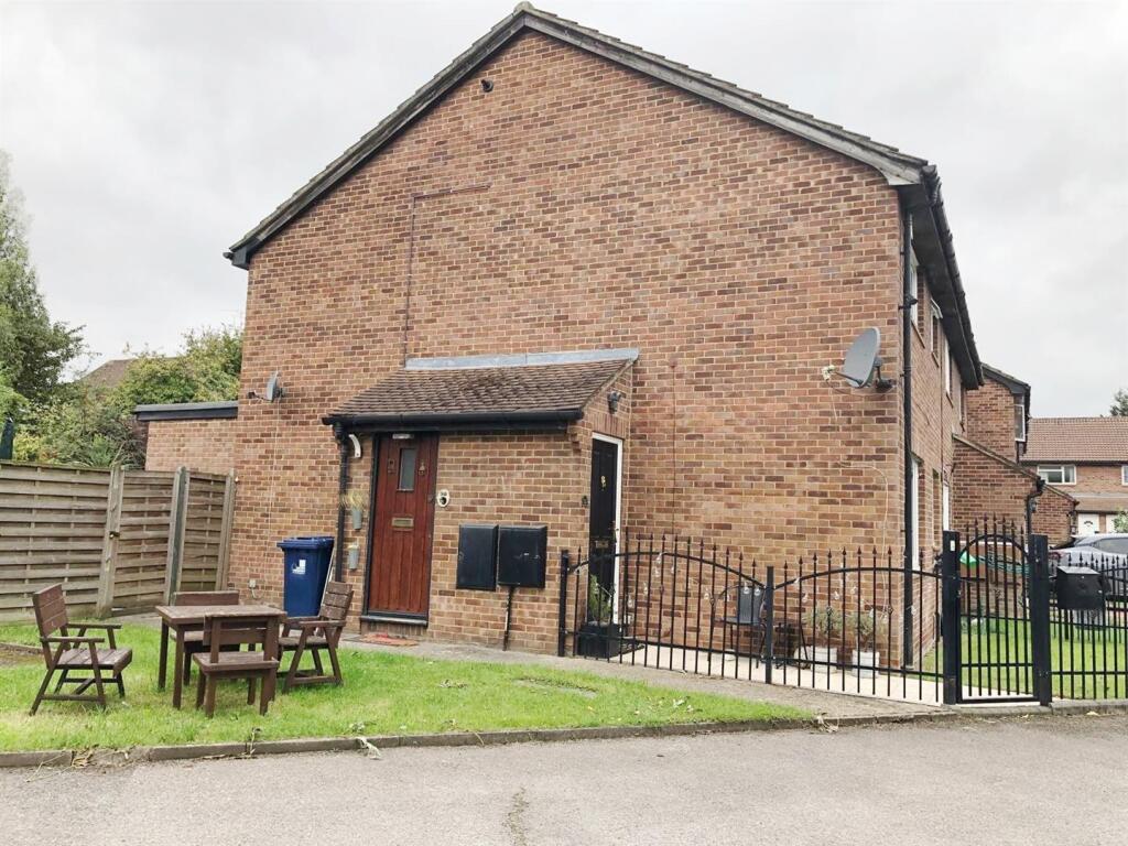 Main image of property: Nicholas Close, Greenford