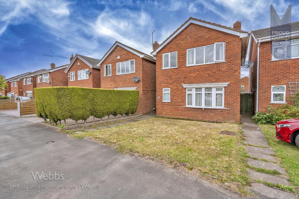 3 bedroom detached house for sale in Cannock Road, Heath Hayes, Cannock