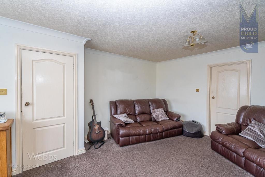 3 bedroom detached house for sale in Cannock Road, Heath Hayes, Cannock