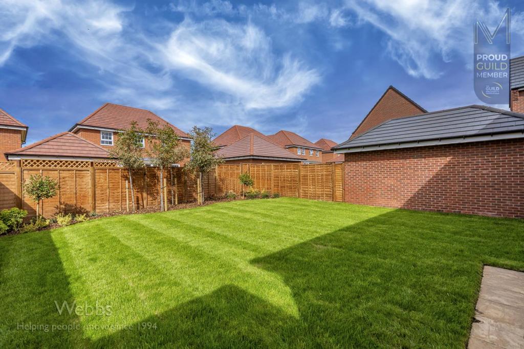 4 bedroom detached house for sale in Pye Green Road, Hednesford