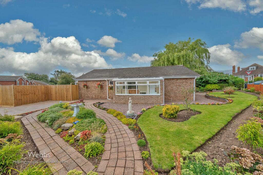 2 bedroom detached bungalow for sale in Chorley Road, Burntwood, WS7