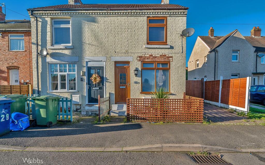 3 bedroom semidetached house for sale in Mountside Street, Hednesford