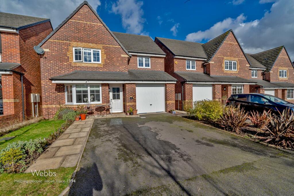 4 bedroom detached house for sale in Cooke Way, Hednesford, Cannock, WS12